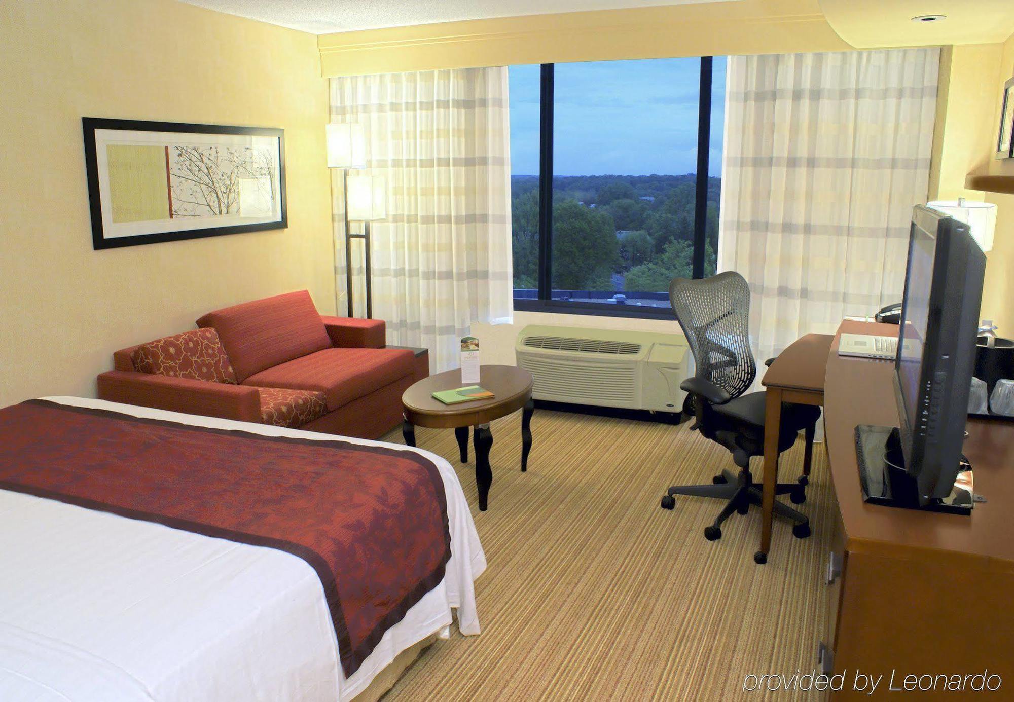 Courtyard By Marriott Silver Spring Downtown Экстерьер фото